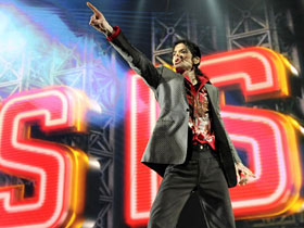 Michael Jackson Movie THIS IS IT Prevue Released on Sep 13