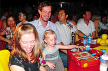 Survey Shows that Nearly 90% of Expats are Happy in Shenzhen
