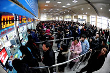 Lanzhou Railway Station to Adjust Ticket Pre-Sale Period to Ten Days on Dec. 17