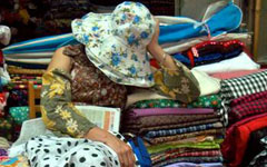 Bargain Shopping in Nanning’s Open Markets