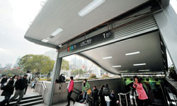 Subway Station Exits on Lines 6 and 8 Temporarily Closed Starting Feb. 3rd