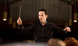 Conductor Micha&euml;l Cousteau Teams Up with Hubei Symphony Orchestra May 5th