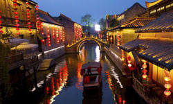 Ticket Prices for Scenic Spots Surge During May Day Holiday