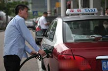 Shenzhen Taxi Fuel Surcharges Decrease by 1 RMB 