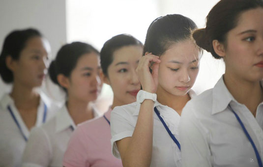 Recuiting for Air Stewardess in China Shouthern Airline