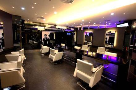 Pictures Of Classy Salons 38