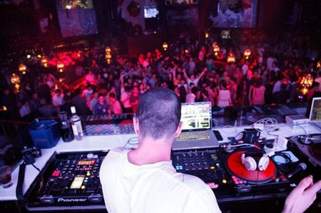 Obey the Pulse: Shanghai&rsquo;s DJ Hot Spots