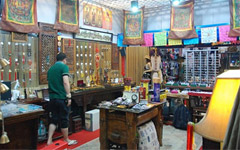 How To: Find Hidden Treasure at 5 Little Known Beijing Markets