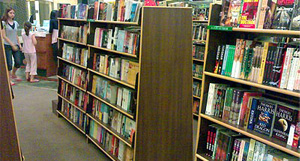 Beijing Bookstores Biggies Battle It Out