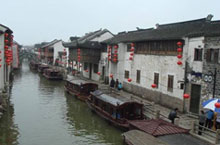 Shan Tang Street and Shi Lu – Stroll and Shop in Suzhou