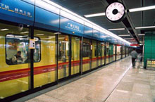 Guangzhou’s Metro: A Slice of Life, Underground