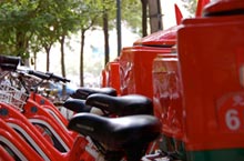 The Shanghai Pizza Delivery Test: The Good & the Nasty 