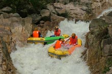 Feel the Rush: Ningbo’s Top 4 Water Rafting Hotspots