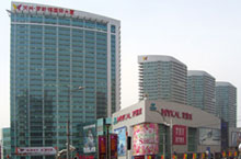 Retailer’s Paradise - Xi'an Lu Shopping District in Dalian