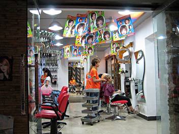 Weirdest strangest funniest china stories 2009