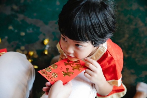 Tips for celebrating Spring Festival with a Chinese family