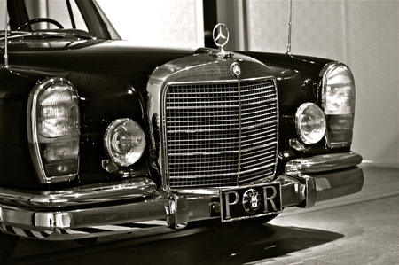 Mercedes Benz 