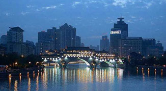 One Weekend in Chengdu: What to Do, Where to Eat and Drink