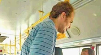 Foreigner Spotted Begging on Changsha Bus