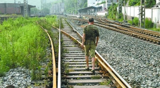 Chongqing Miner’s 86km Weekly Commute; Has Walked 100,000km in 26 Years