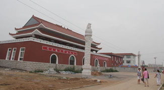Fake Tiananmen Building Causes a Stir in Liaoning