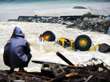 Record-Breaking Weather Extremes in Recent Chinese History