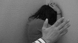 Husband Strangles Wife After Calling Online Player Her “Husband” 