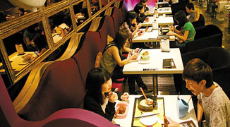 Modern Toilet: Xi’an’s Latest Quirky Restaurant