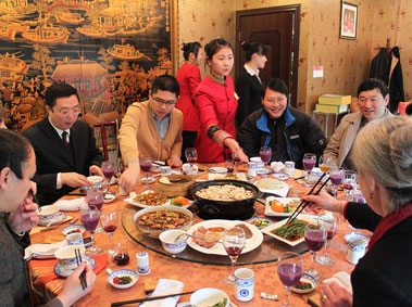 Footing the Bill in China: Tips and Insights into China’s Paying Culture