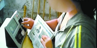 Henan : 127 Students Use James Bond Level Technology to Cheat on Gaokao