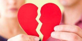Shaanxi Groom Sues Bride for Running Away with Ex at Wedding Reception