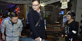 Chongqing Restaurant Offers Discounts Based on Weight