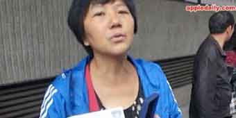 Tour Guide Locks Mainland Tourists in Jewelry Store, Forces them to Spend 5,000 HKD