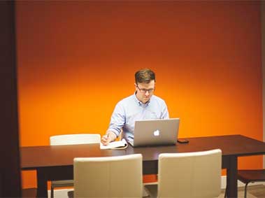 Why Can't China Attract Foreign Professionals? 