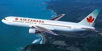 Chinese Passenger Attacks Stewardess on Beijing-Toronto Flight
