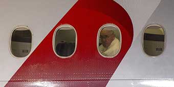 Pope Wants to Visit China: “I Love the Chinese People” 