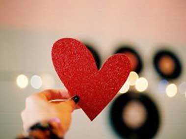 Chengdu Woman Buys Matchmaking Service Before Reading the Fine Print
