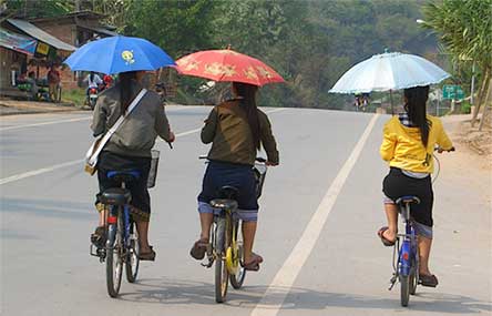 China’s Strange Summertime Habits Explained