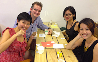 6 Ways for Foreigners to Make Friends in the Chinese Workplace