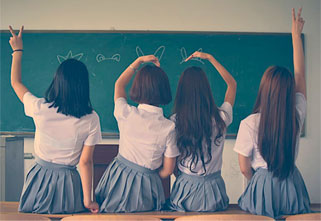 6 Reasons Why Teaching English is a Good First Job in China